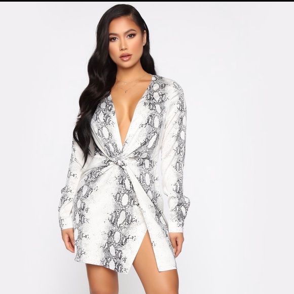 grey satin snake print blazer dress Grey satin snake print blazer dress from pretty